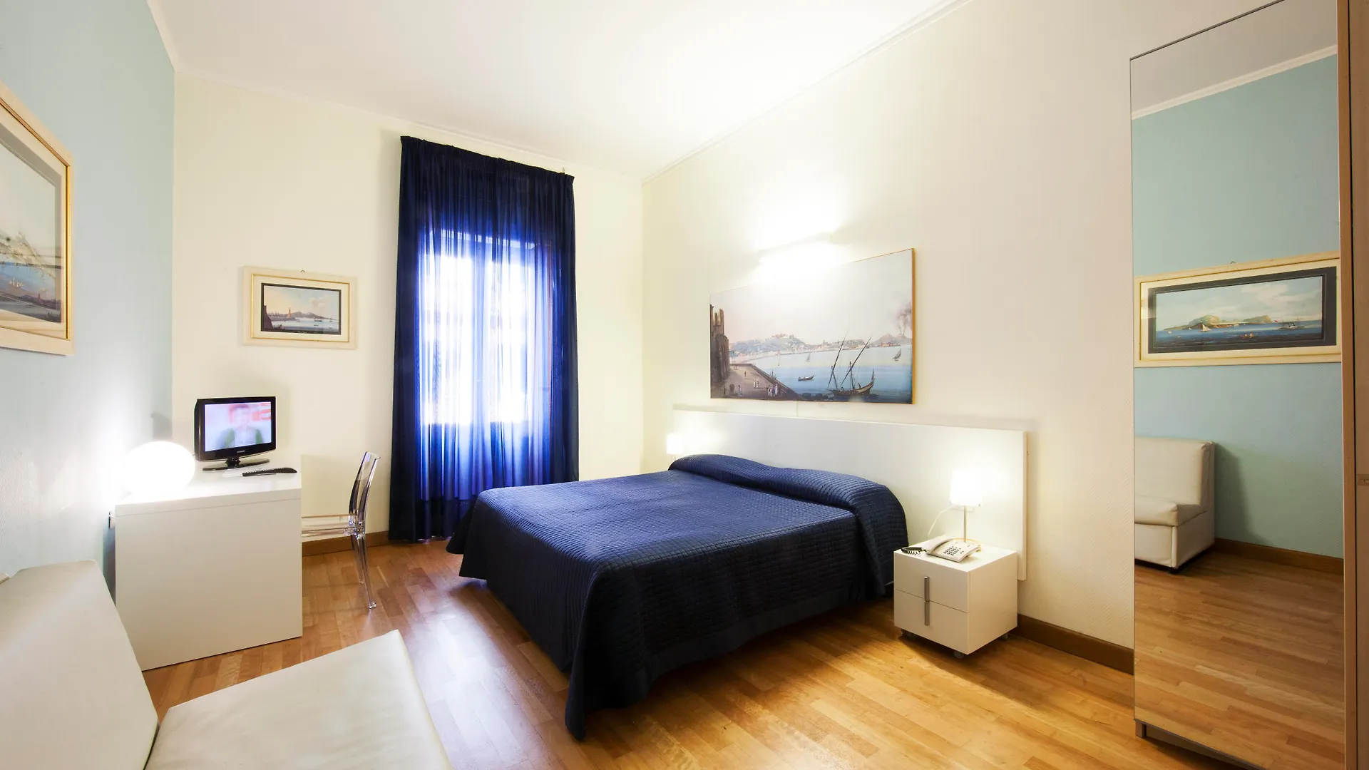 Rex Lifestyle Hotel Nápoly